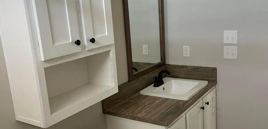 3bed 2bath  Farm House