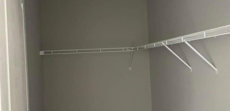 3bed 2bath  Farm House