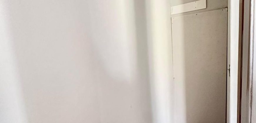 Fairly used home still in it’s perfect condition 👍