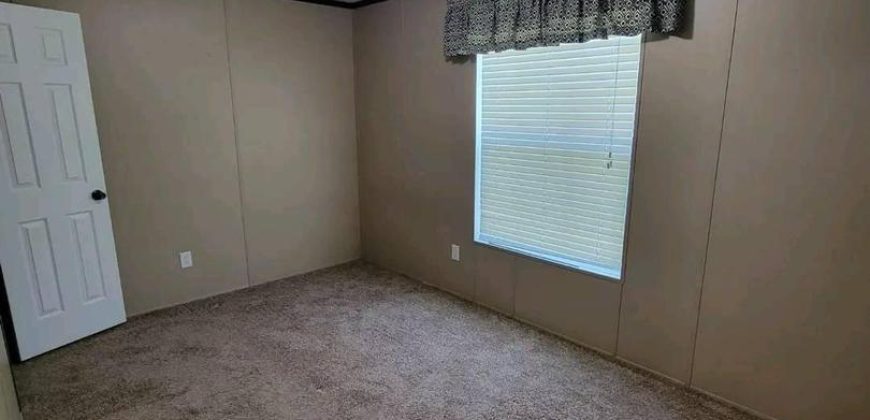 3bed 2bath 16 x 70